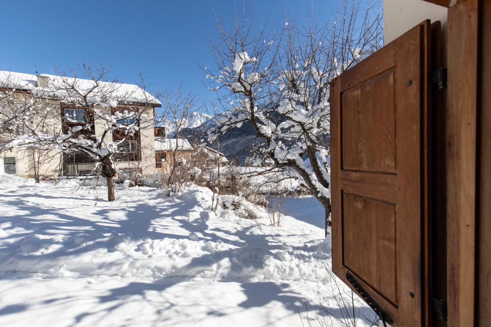 Chasa Curasch Apartment Scuol Exterior photo